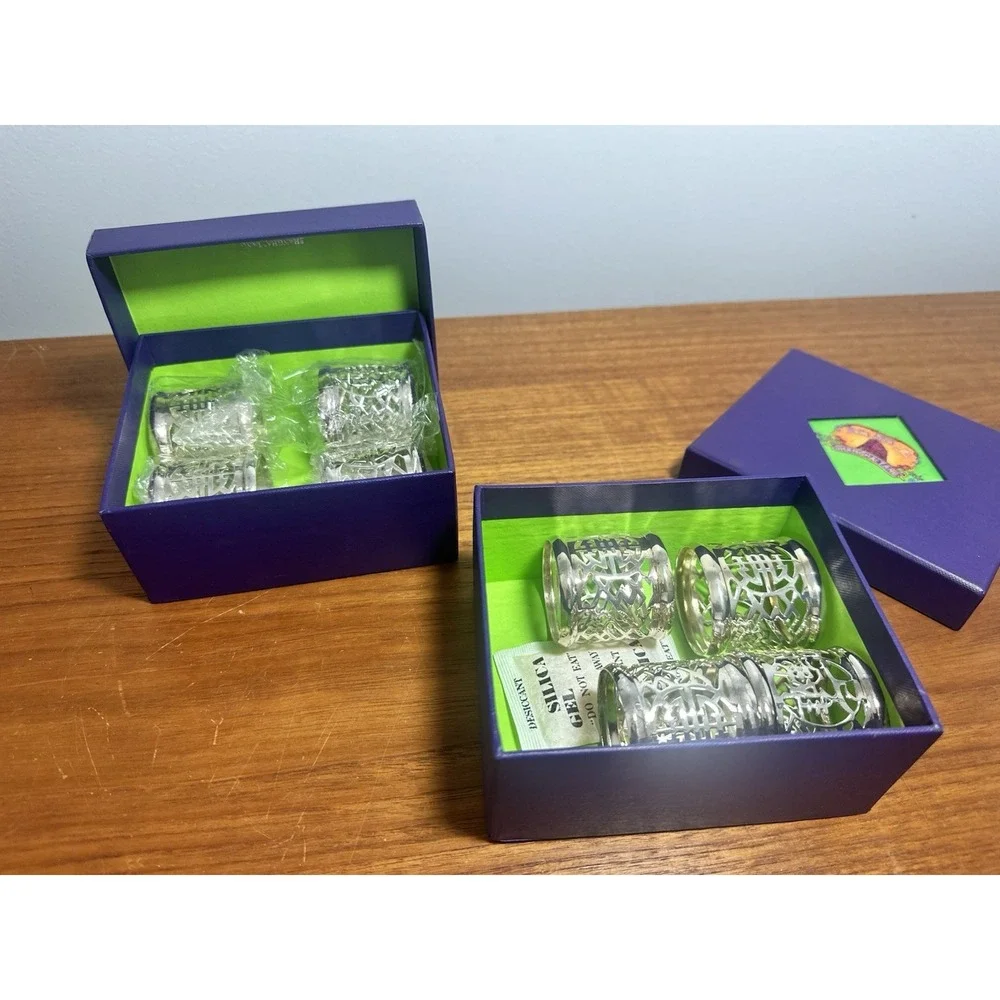 ICONIC SHANGHAI TANG SET OF 8 SILVERPLATED NAPKIN RINGS WITH CHINESE MOTIFFS - Picture 1 of 3